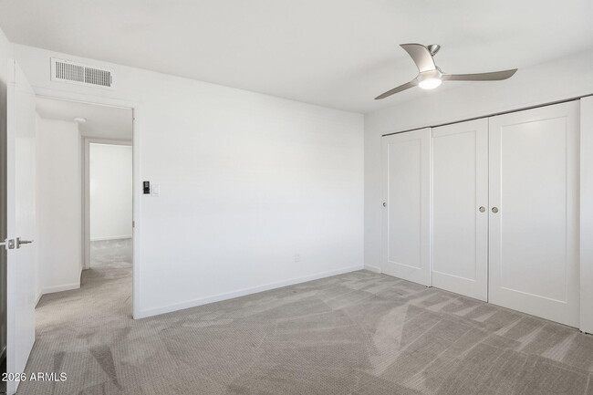 Building Photo - 6131 N Granite Reef Rd