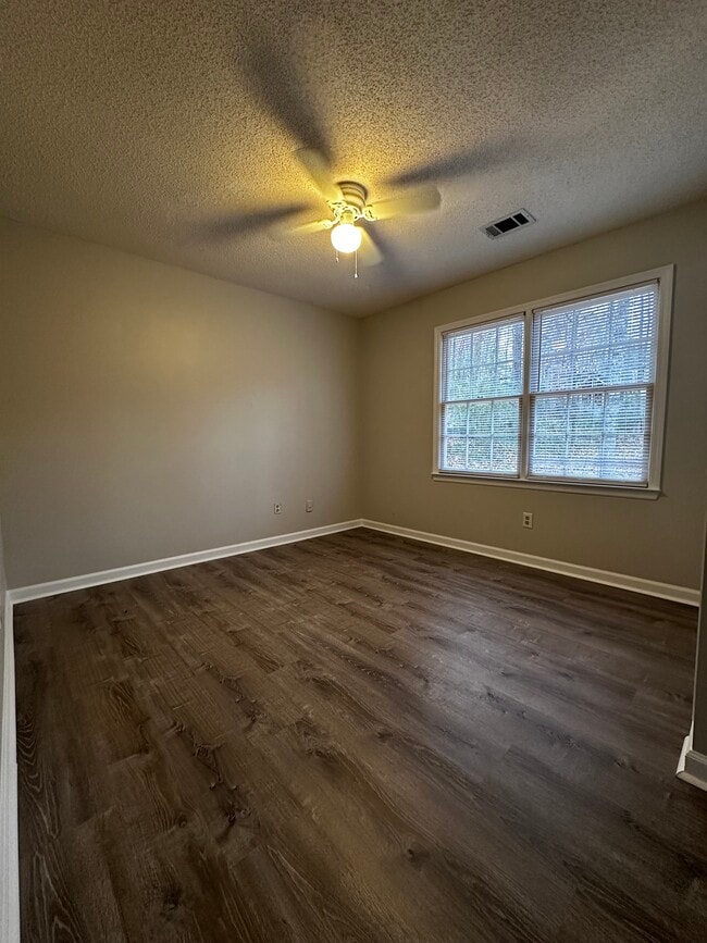 Building Photo - 177 Plantation Trce