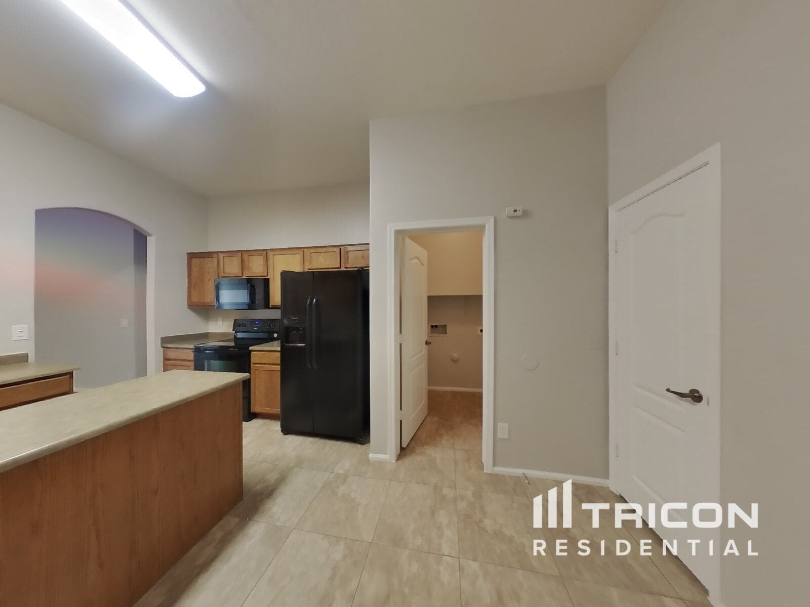 Building Photo - 17601 N Vera Cruz Ave