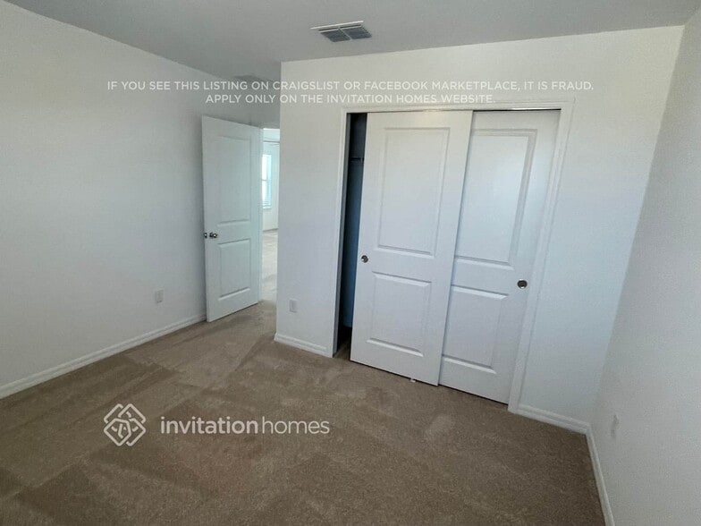 Building Photo - 5834 Sagebrush Aly