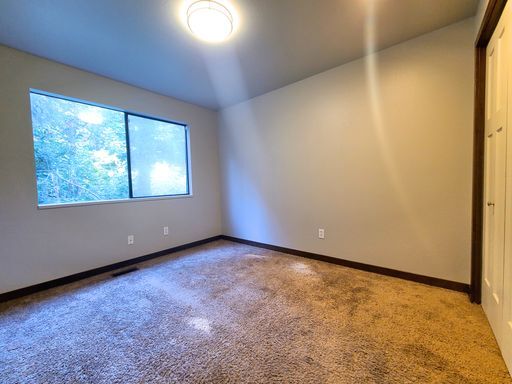 Building Photo - Gorgeous Kirkland South Rose Hill Home, AV...