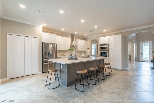 Building Photo - 1588 Vizcaya Ln