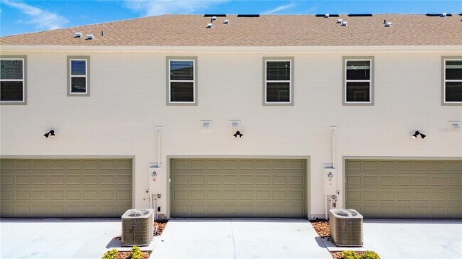 Building Photo - 11374 Nona Sound St