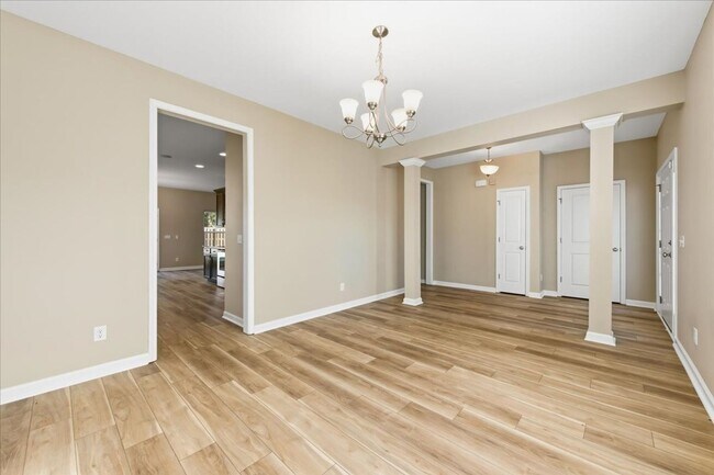 Building Photo - Spacious 5-Bedroom Home in the Live Oak Community – Richmond Hill, GA