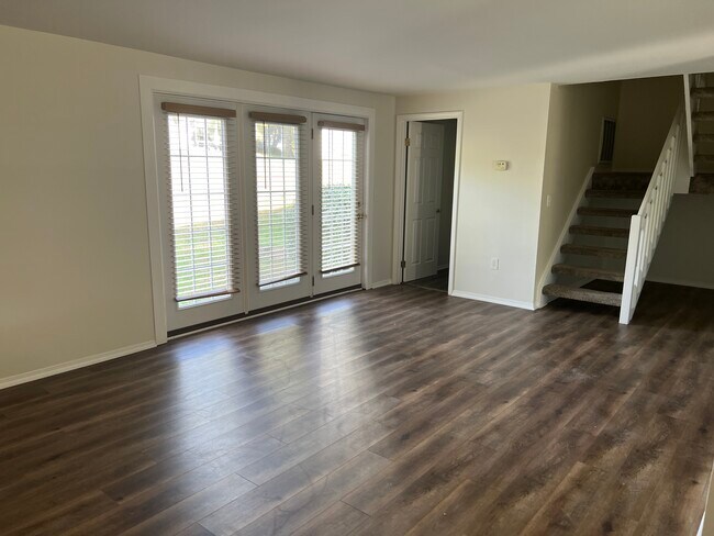 Building Photo - 8265 Rollinghitch Ct