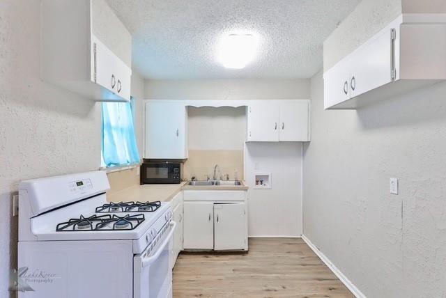 Building Photo - 5226 N 9th St