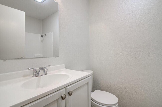 Building Photo - 5301 Indio Cir