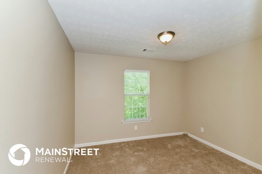 Building Photo - 4642 Latchwood Dr