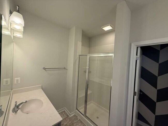 Building Photo - 5912 Whitehurst Ln