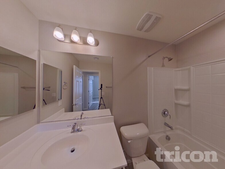 Building Photo - 8606 E Peralta Ave