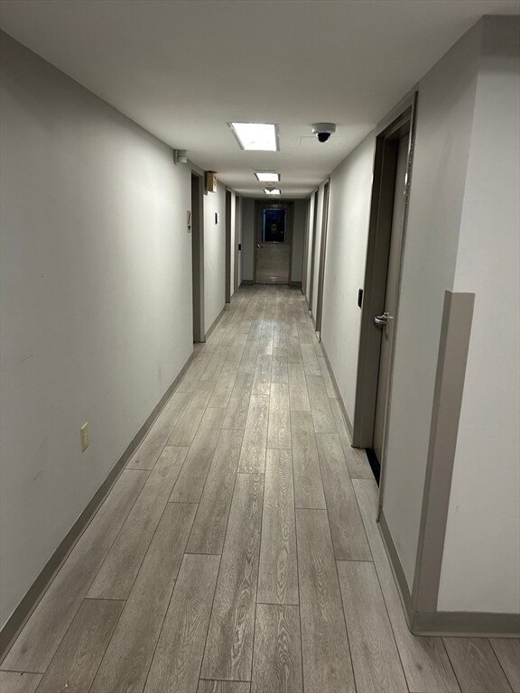 Building Photo - 77 Pond Ave