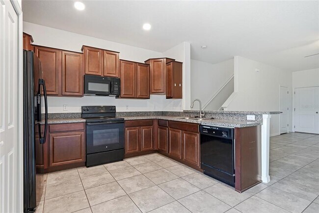 Building Photo - 12942 Utopia Gdns Wy
