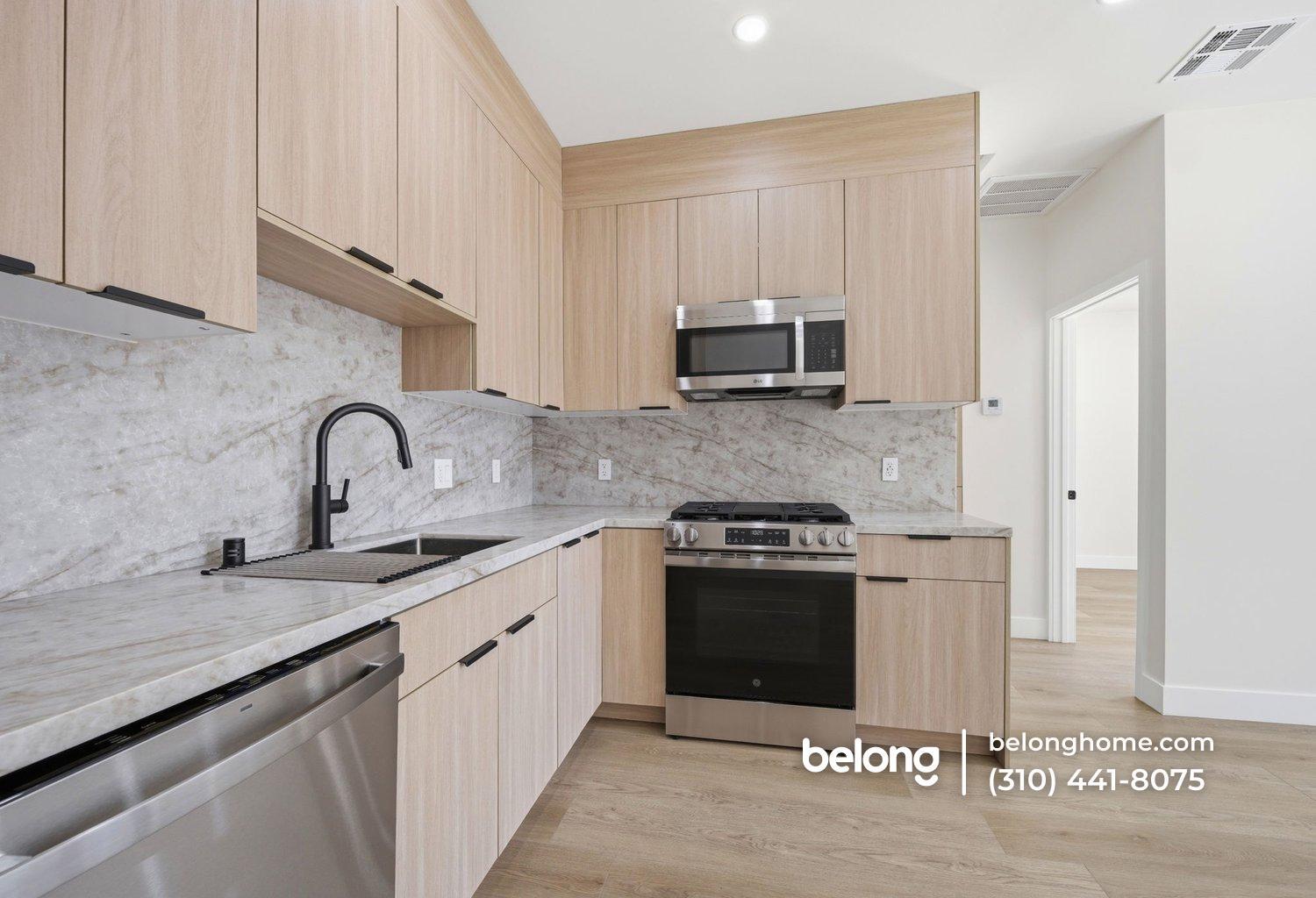 Building Photo - 7949 Atoll Ave