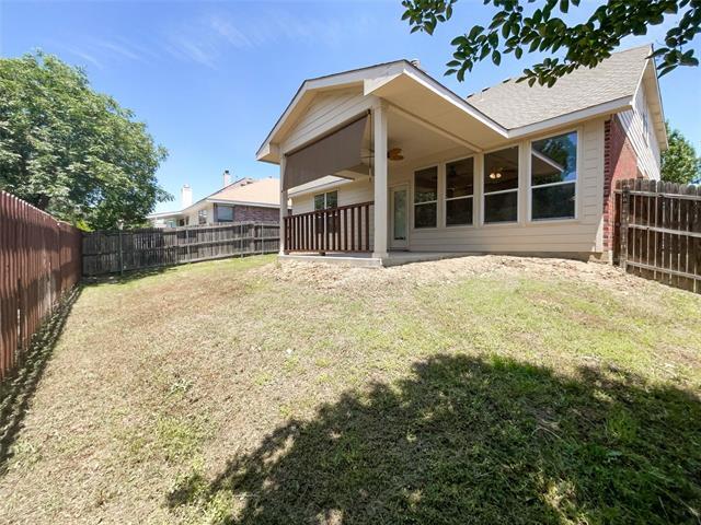 Building Photo - 7233 Lindentree Ln