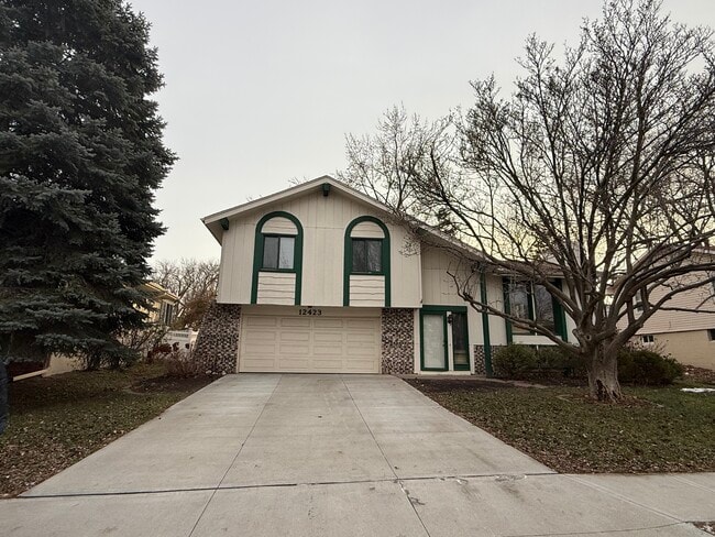 Building Photo - 12423 Yates St