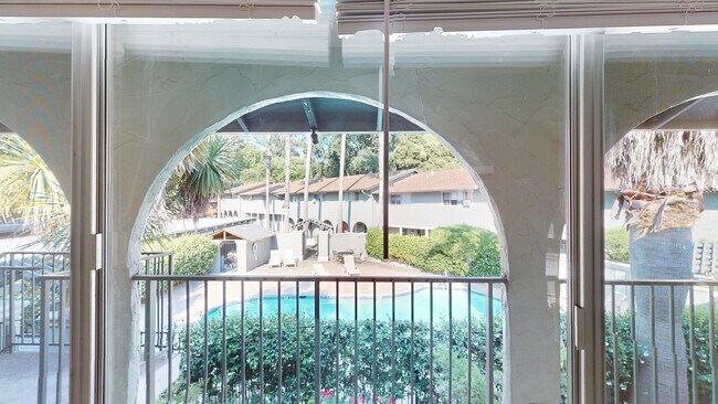 Building Photo - 18213 Happy Ln