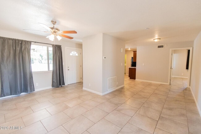 Building Photo - 1620 S Hardy Dr