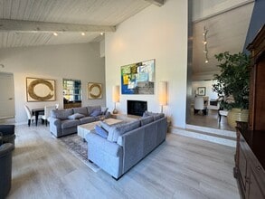 Building Photo - 34983 Mission Hills Dr