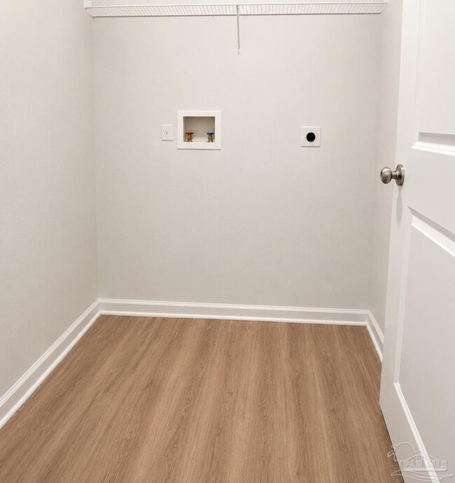 Building Photo - 4639 Carlstrom Ln