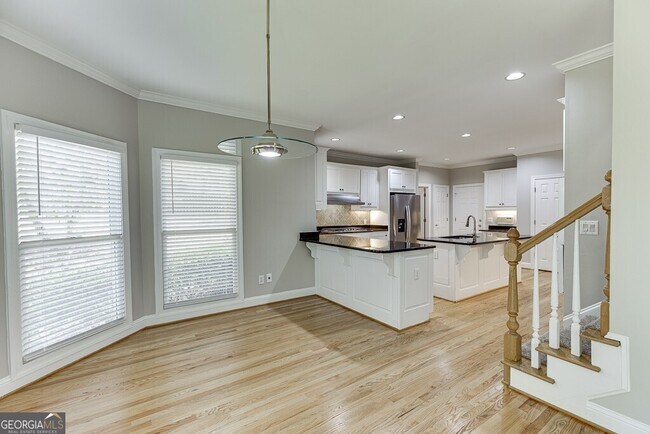 Building Photo - 9345 Riverclub Pkwy