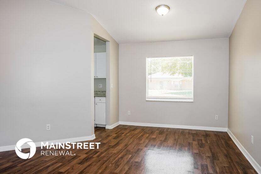 Building Photo - 1510 Glencove Ave NW