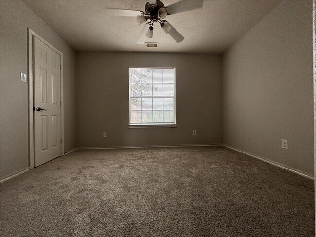 Building Photo - 2710 Maybrook Hollow Ln