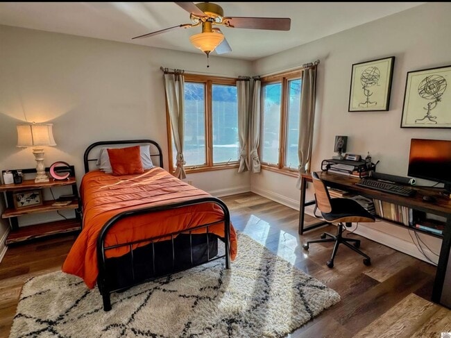 Building Photo - 7 Pleasant View Ln