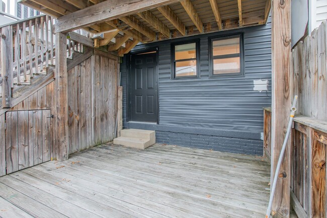 Building Photo - Amazing 2 BR/1 BA Apartment in Trinidad!