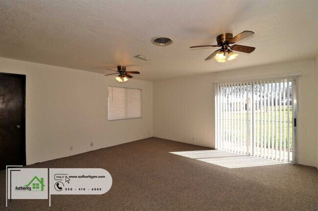 Building Photo - 3253 Tarmac Rd
