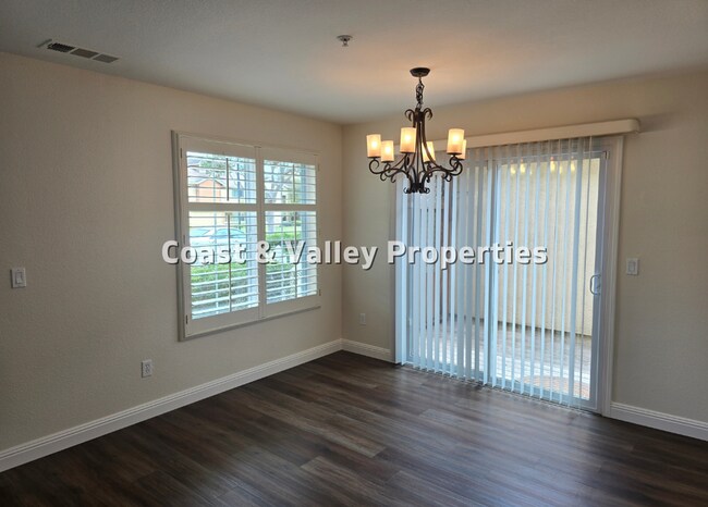 Building Photo - Salinas Home for RENT!!!