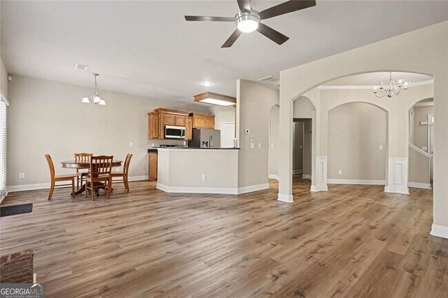 Building Photo - 1750 Lily Valley Dr