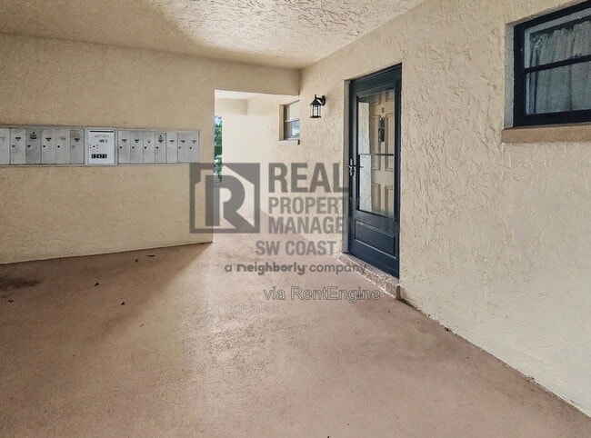 Building Photo - 12471 McGregor Blvd