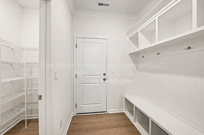 Building Photo - 11026 Lochmere Rd