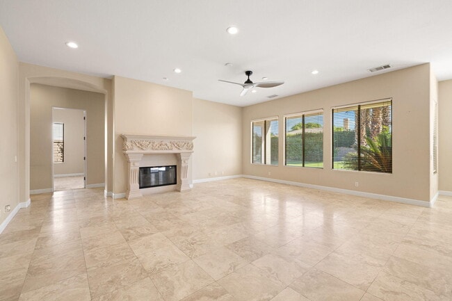 Building Photo - 49460 Rancho San Francisquito