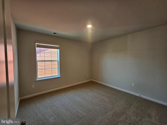 Building Photo - 178 Hamstead Dr