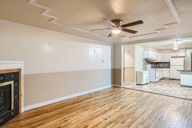 Building Photo - 419 Paul Avenue, Layton, UT, 84041