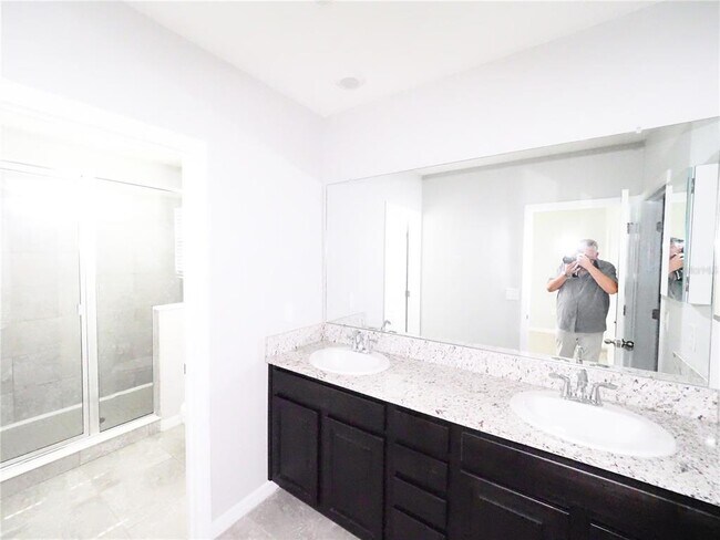 Building Photo - 4444 Aqua Mirage St