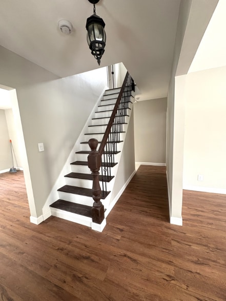 Building Photo - 1 Everett St