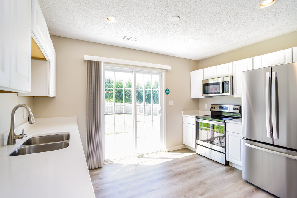 Building Photo - 9530 Bradstreet Commons Way