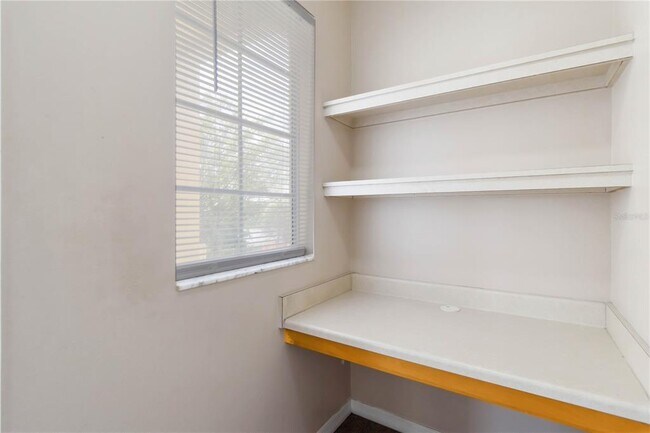 Building Photo - 1040 Villagio Cir