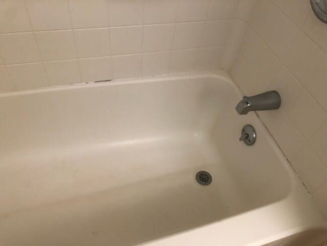 Building Photo - Northpointe - 2 bedroom, 2 bath, 2 pkg  up...