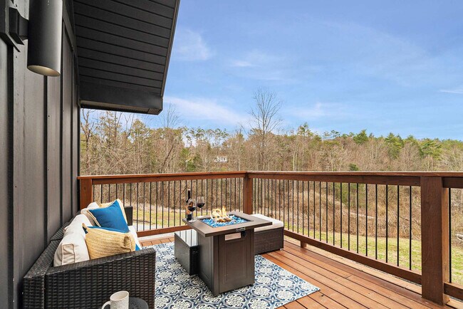 Building Photo - 928 Ditney Way