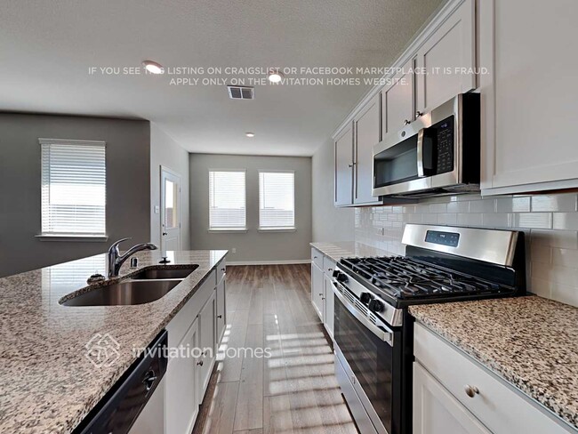 Building Photo - 14813 Wishing Well Ct
