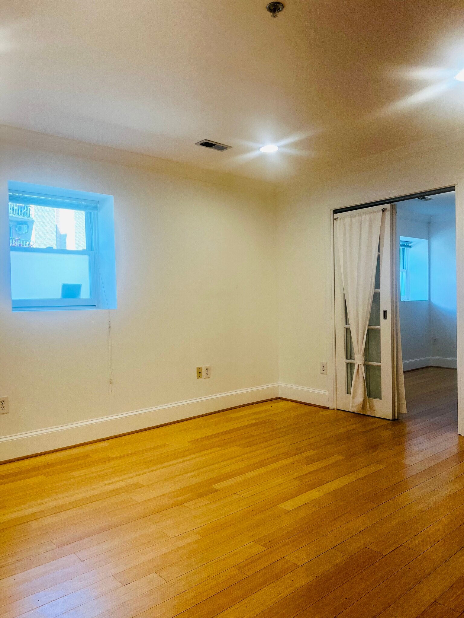 Building Photo - 1663 Newton St NW