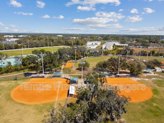 Building Photo - 5704 Kingletsound