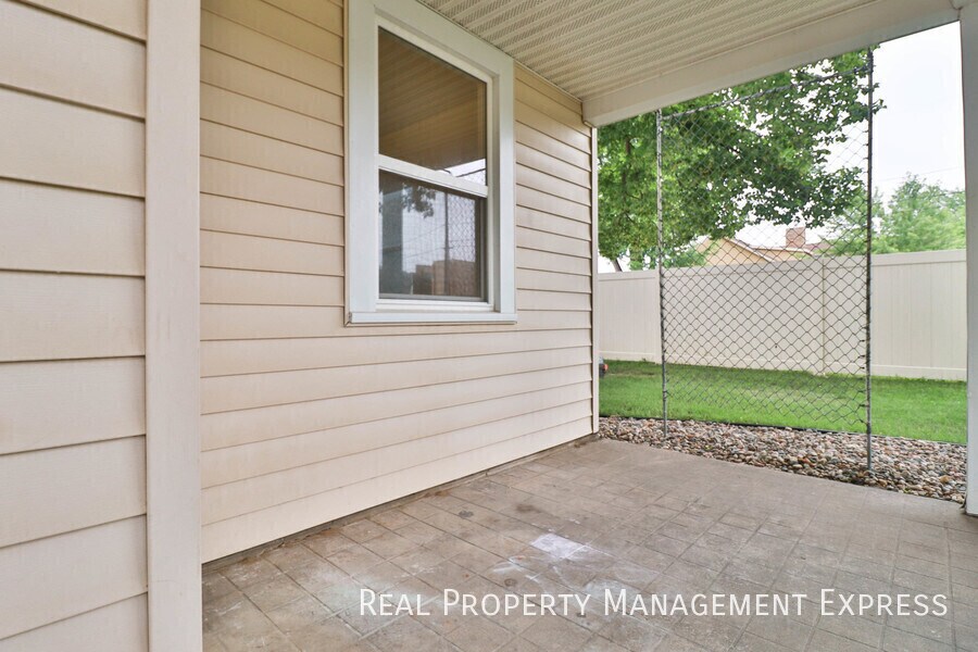 Building Photo - Charming 4 Bedroom 2.5 Bath near Sanford