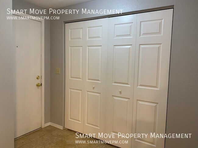 Building Photo - 3757 S Gekeler Ln