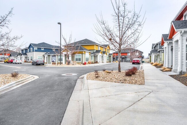 Building Photo - Westborough Apartments