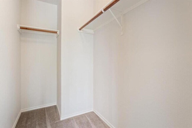 Building Photo - 97 Verde Ranch Loop