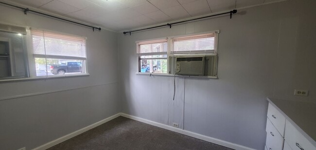 Building Photo - 1 Bedroom Mobile Home on 1 acre lot close to Tart Trail Leelanu Coutny